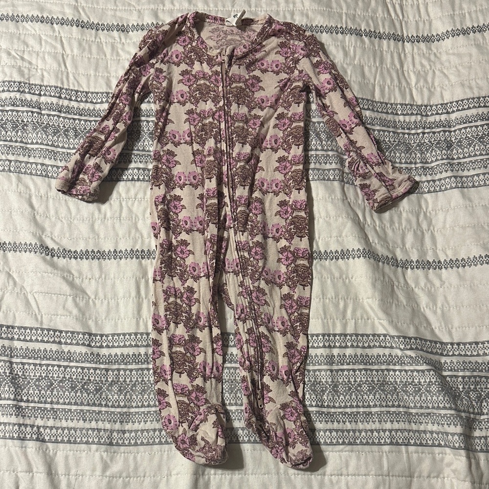 ⭐️5/$25⭐️Kate Quinn Floral Kids One Piece - Pink and Cream